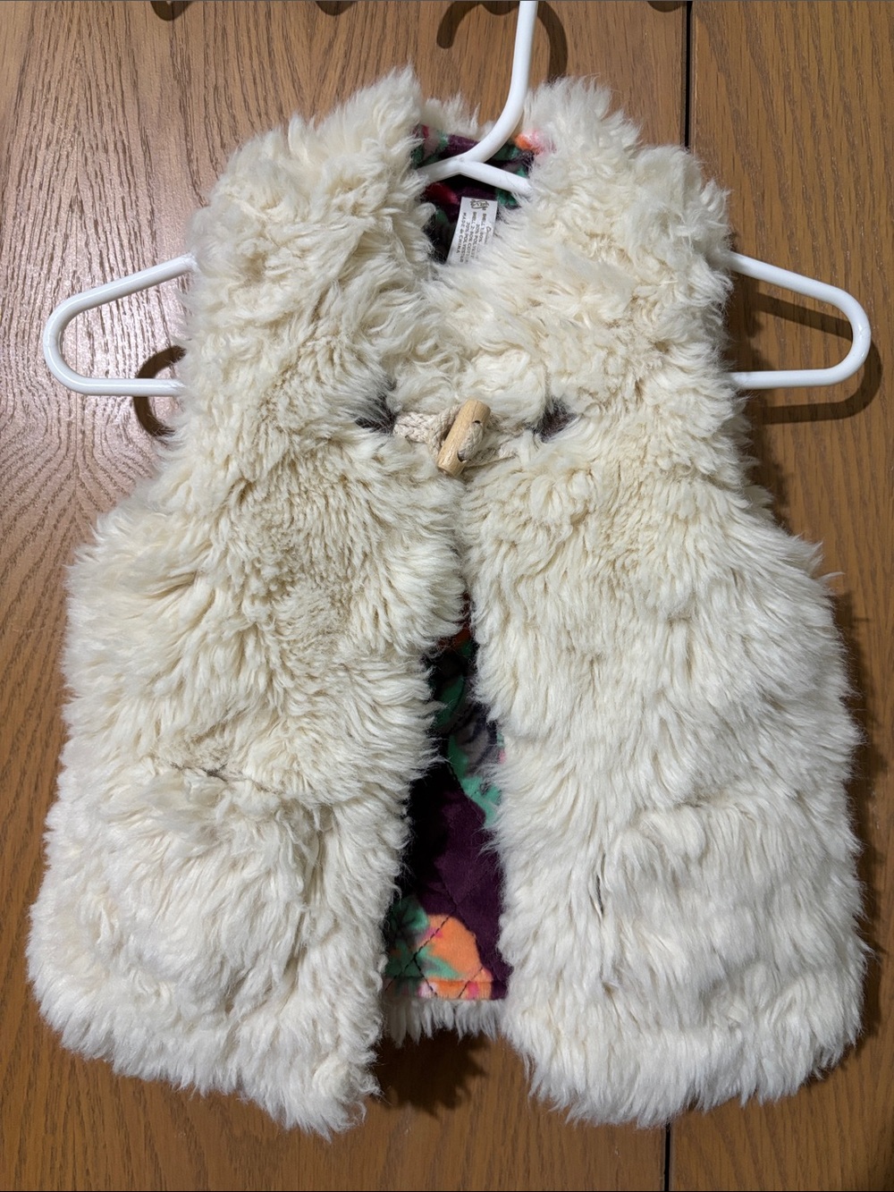 Matilda Jane reversible Cream Faux Fur Vest with Toggle Closure girls 6-12 month